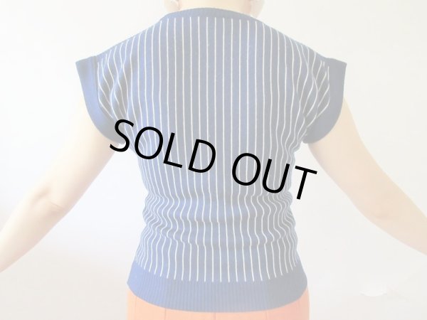 画像5: 【レトロ感が欲しい日に*】細ストライプニット (5)