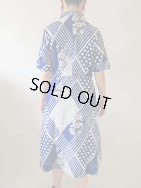 画像5: 【可愛く目立つ*】レトロフラワーワンピース (5)