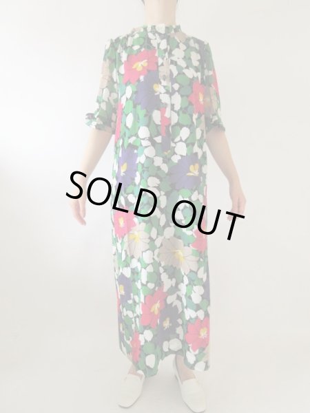 画像3: 【ゆったりサイズ*】オリエンタルフラワーワンピース  (3)