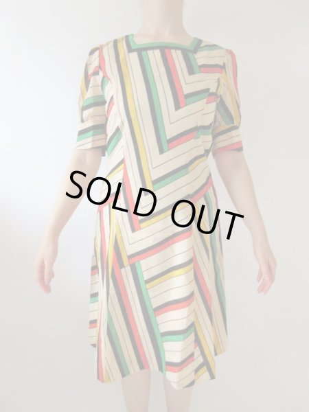 画像3: 【ムード満点に*】カラフルパフスリーブワンピース (3)