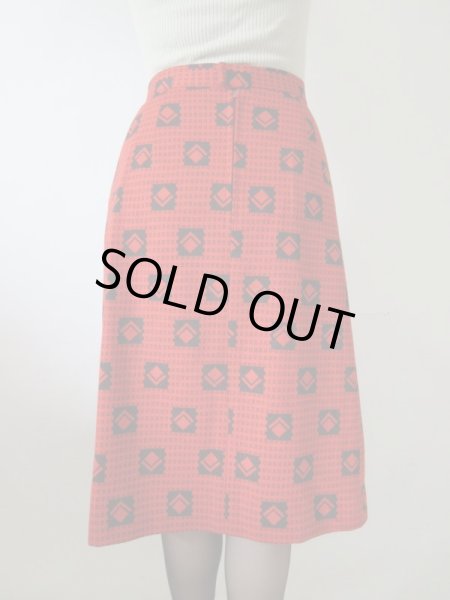 画像6: 【安定感のある可愛さ*】レトロ配色スカート (6)