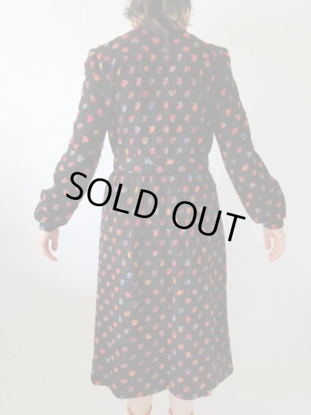 画像4: 【ネックレスと2点セットでお届け*】お仕立て品Dead stockの水玉ワンピース  (4)