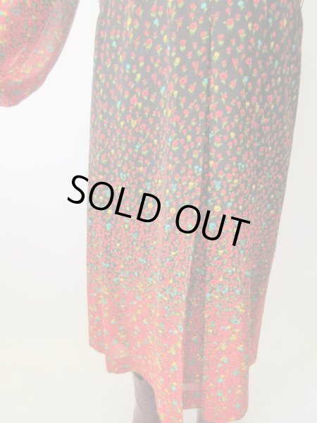 画像10: 【イヤリングと2点セットでお届け*】ロマンティックフラワーワンピース  (10)