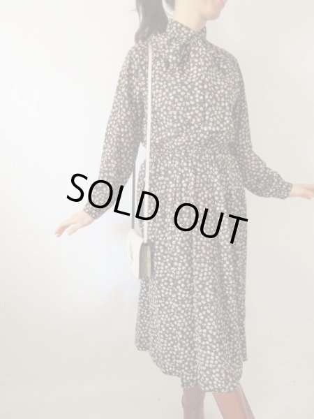 画像3: 【イヤリングと2点セットでお届け*】2way*クラシカルフラワーワンピース  (3)