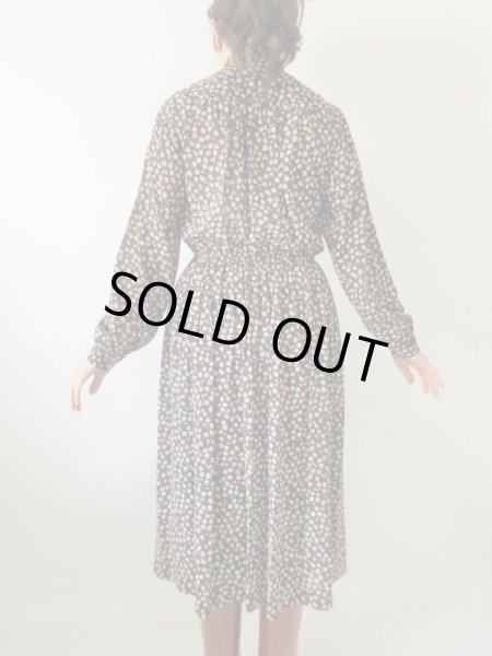 画像6: 【イヤリングと2点セットでお届け*】2way*クラシカルフラワーワンピース  (6)