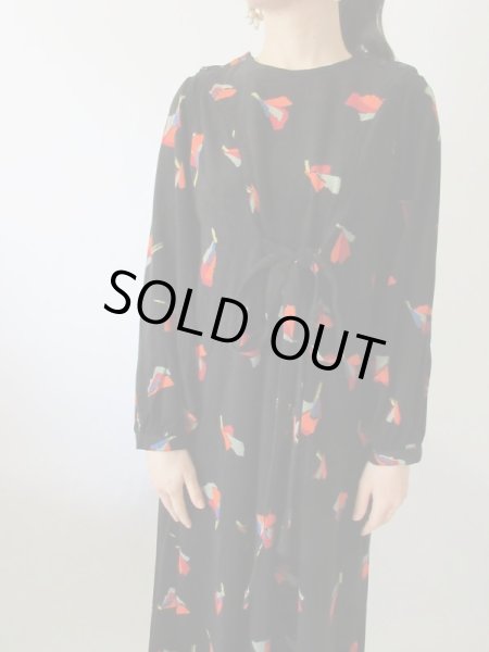 画像11: 【イヤリングと2点セットでお届け*】ゆったり*1点モノのマキシ丈ワンピース (11)