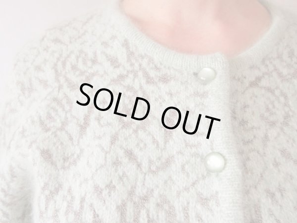 画像6: 【イヤリングと2点セットでお届け*】肌触り気持ちいい!ペールグリーンカーディガン (6)