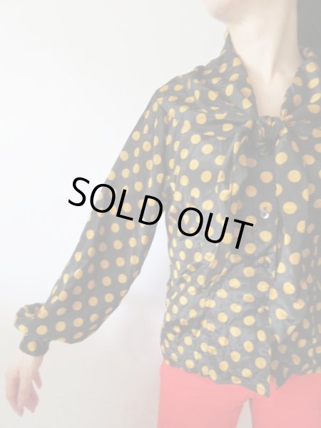 画像7: 【イヤリングと2点セットでお届け*】個性襟の水玉ブラウス (7)