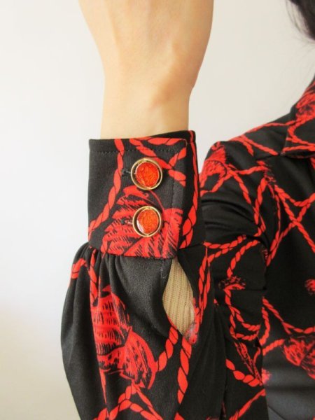 画像4: 【シルエット自慢*】ロープと葉っぱ柄のワンピース  (4)