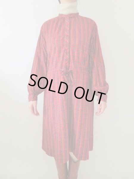 画像2: 【配色がオシャレ*】ショルダー切り替えのゆったりワンピース  (2)