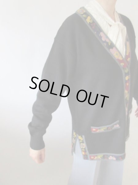 画像9: 【ビーズと刺繍の誘惑*】ゆったりサイズのリブフラワーカーディガン (9)