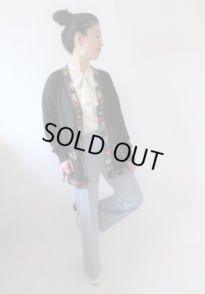 画像2: 【ビーズと刺繍の誘惑*】ゆったりサイズのリブフラワーカーディガン (2)