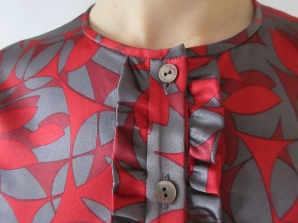 画像7: HANAEMORIのヴィンテージ*フリルデザインブラウス (7)