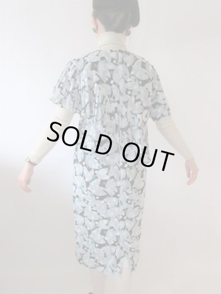 画像5: 【ピエールカルダンのヴィンテージ*】葉っぱと水玉のワンピース  (5)