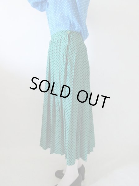 画像4: 【ネイビーの水玉*】ゆらりプリーツ水玉スカート (4)