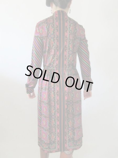 画像5: 【大胆な色使いとリボンと*】サイケ柄カラフルワンピース (5)