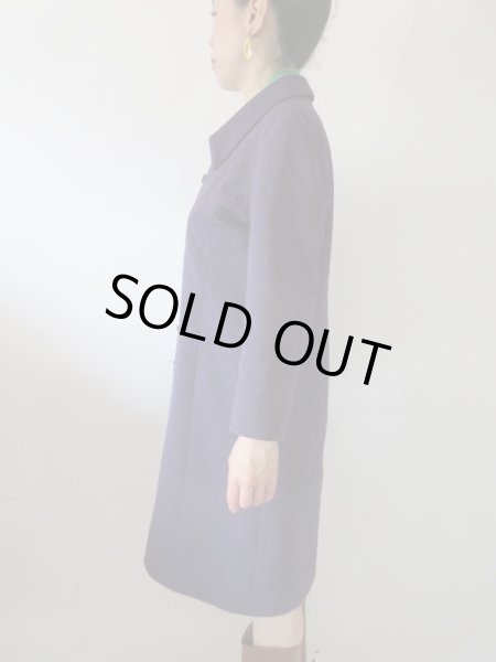 画像4: 【地模様がお花模様*】ワントーンフラワーワンピ (4)