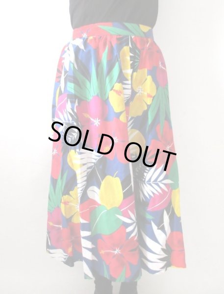 画像6: 【何と合わせようかワクワクします*】トロピカルフラワースカート (6)
