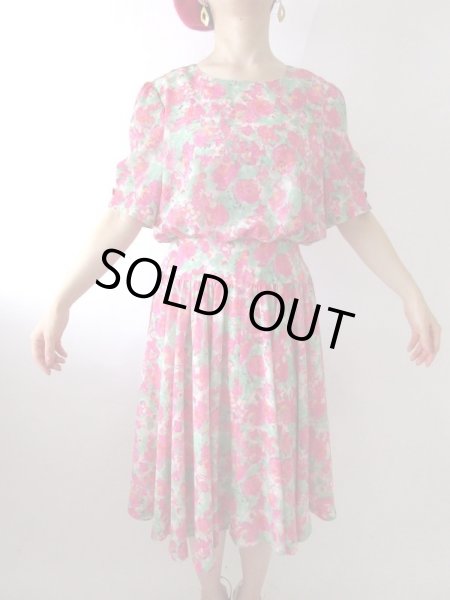 画像5: 【ネックレスと2点セット*】ドラマティックフラワーワンピース (5)