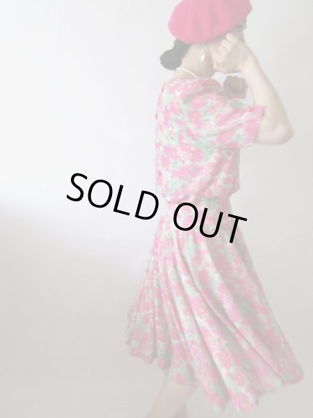 画像3: 【ネックレスと2点セット*】ドラマティックフラワーワンピース (3)