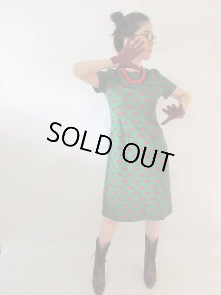 画像2: 【差し色に大活躍*】赤玉ネックレス (2)