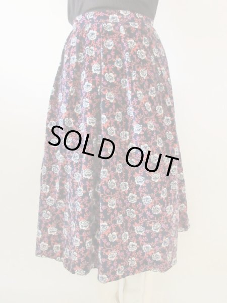 画像3: 【オトナのベロア*】ネイビー地の花柄スカート (3)