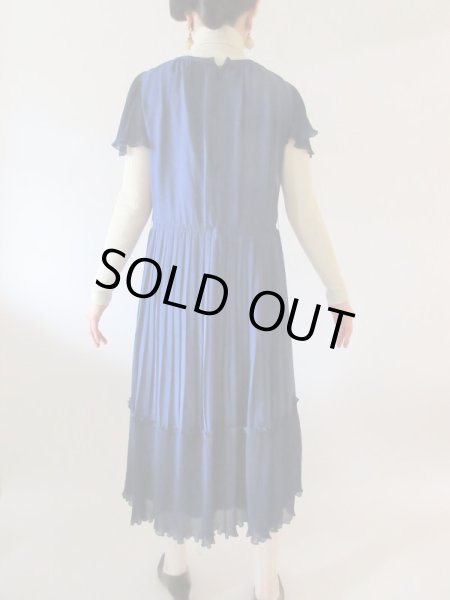 画像6: 【卒業入学シーンにも*】クラシカルムードワンピース  (6)