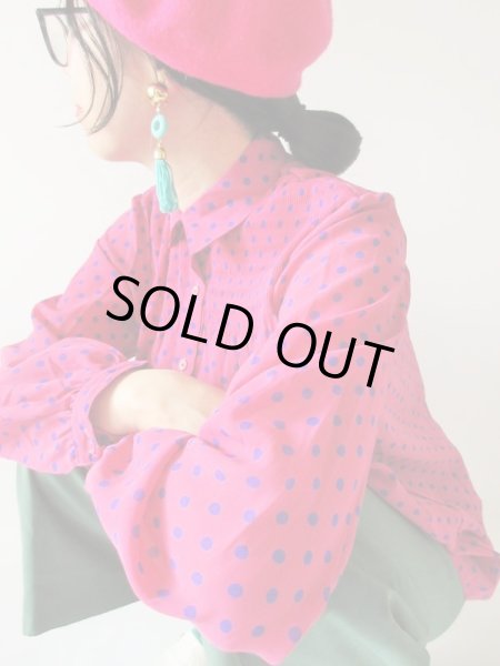 画像2: 【イヤリングと2点セット*】ゆったりsize*レディーピンクの水玉ブラウス (2)