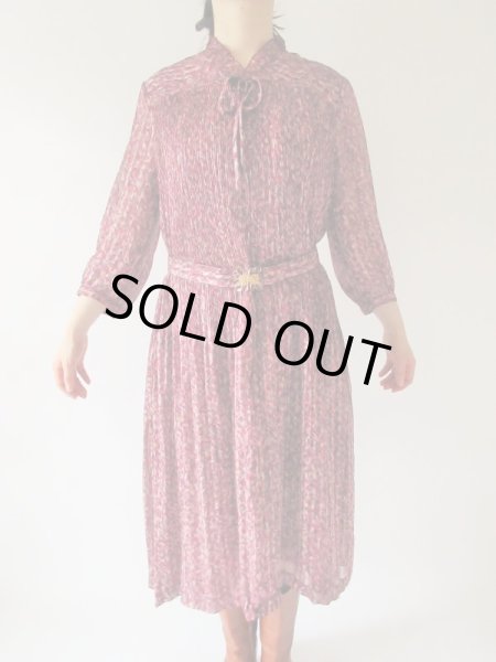 画像3: 【バックルも素敵*】ワンポイントリボンのクラシカルワンピース  (3)