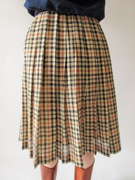 画像6: 【某ブランドを彷彿とさせる*】愛されチェックスカート (6)