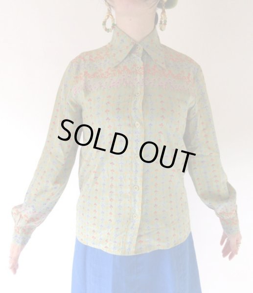 画像4: 若草色の小花柄ブラウス (4)
