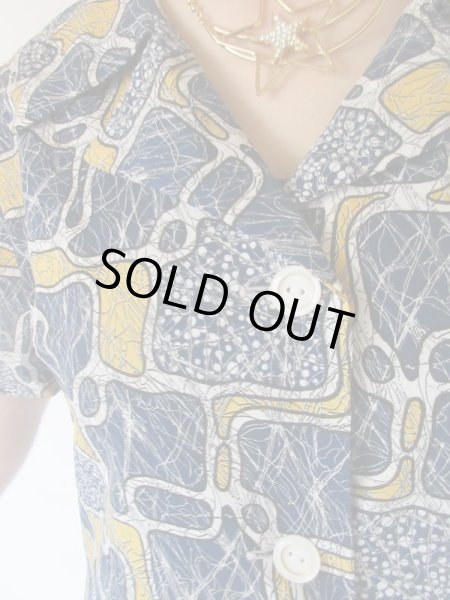 画像7: 【ノスタルジックな夏色*】幾何学柄ワンピース (7)