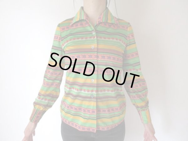 画像3: 【唯一無二の存在*】鮮やか配色のボーダー柄シャツ (3)