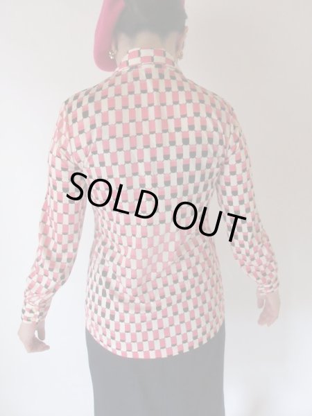 画像6: 【抜群インパクト*】レトロ幾何学柄シャツ (6)