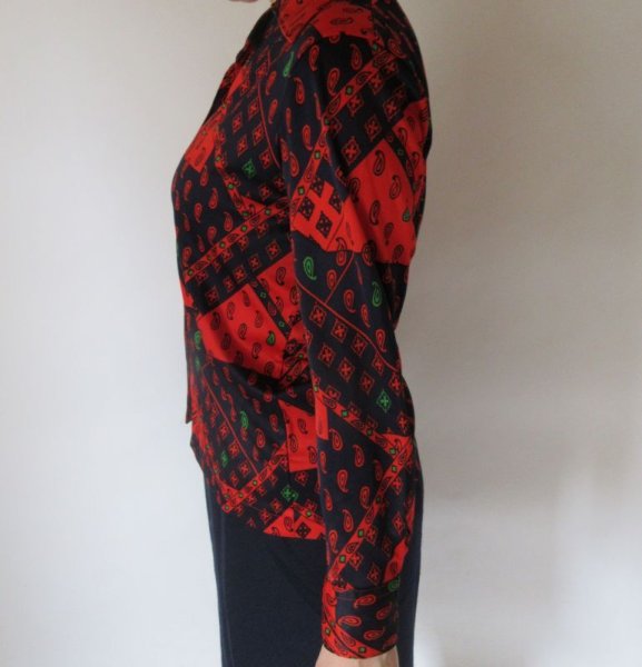 画像4: 【目覚めるインパクト*】ペイズリー柄シャツ (4)