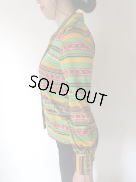 画像4: 【唯一無二の存在*】鮮やか配色のボーダー柄シャツ (4)