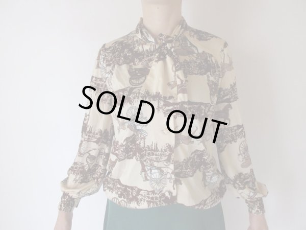 画像4: 【大人可愛くボウタイ*】貴婦人の馬車柄シャツ (4)