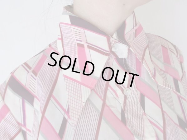 画像7: 【この襟の形が好き*】ゆったりサイズ*美襟海外vintageシャツ (7)