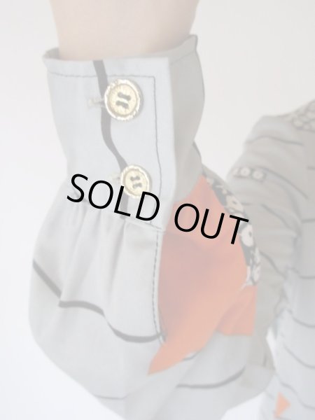 画像5: 【切り替えのデザインがオシャレ*】レトロフラワーシャツ (5)