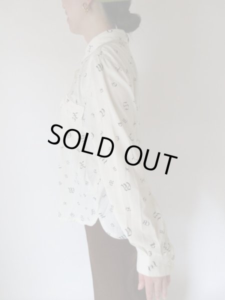 画像4: 【ゆったりサイズ*】英字ロゴブラウス (4)