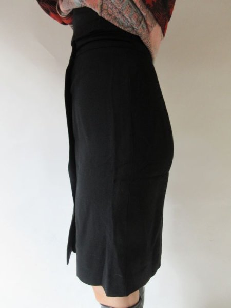 画像4: 【フランス製vintage*】ｗ６４ｃｍ*金ボタンスカート (4)