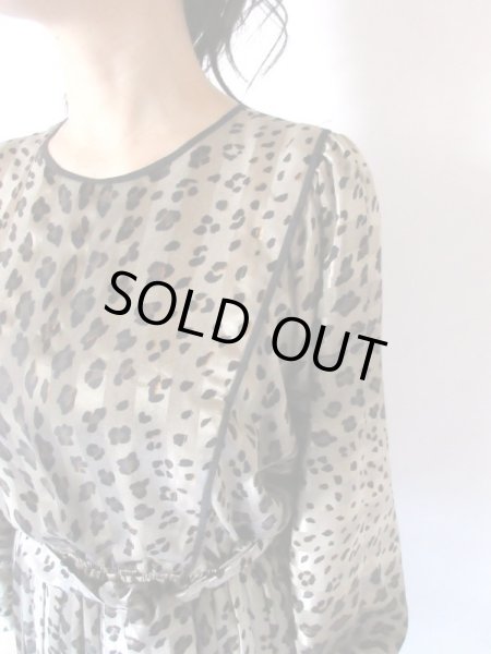 画像5: 【佇まいに自信あり*】美シルエットの艶ワンピース (5)