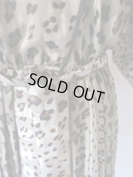 画像6: 【佇まいに自信あり*】美シルエットの艶ワンピース (6)