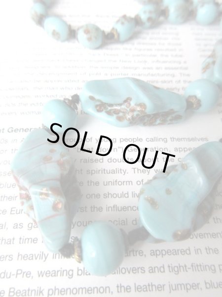 画像2: 【差し色使いに*】彩色ターコイズネックレス (2)