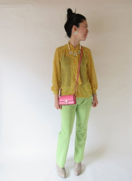 画像2: 【差し色使いに最強*】爽やかライムグリーンパンツ (2)