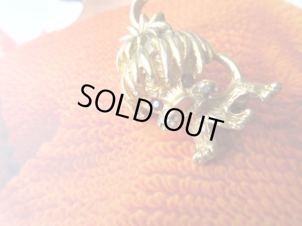 画像3: 【小さくても存在感大*】赤目キラリ*ワンコブローチ (3)