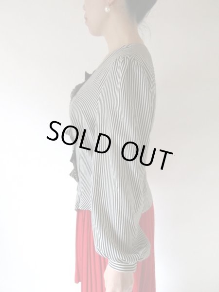 画像4: 【この１着で大人顔*】モノトーンストライプブラウス (4)