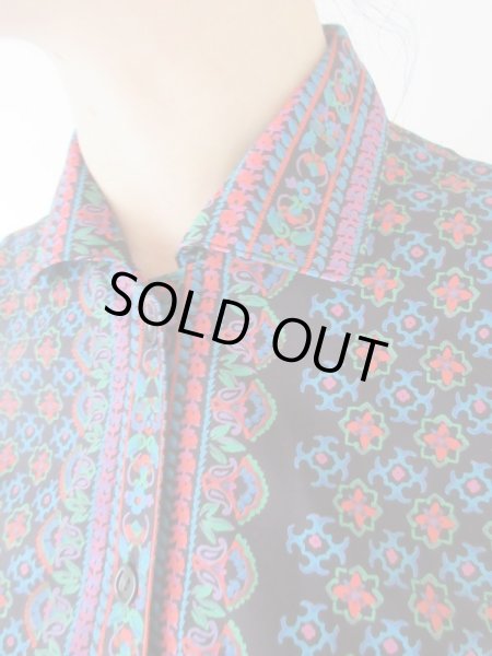 画像7: 【自慢の鮮やか配色*】レトロ配色の柄シャツ (7)