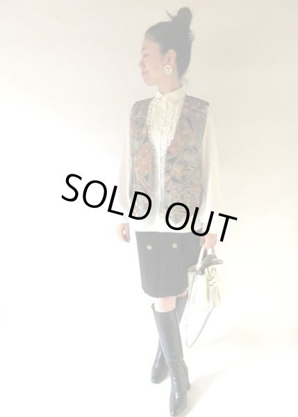 画像2: 【魅惑のゴブラン織り*】ゆったりsize*絵葉書柄ベスト (2)