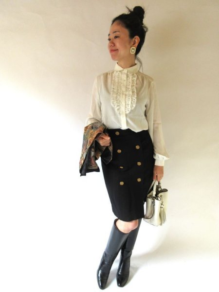 画像3: 【超美品*】上品フリルのブラウス (3)